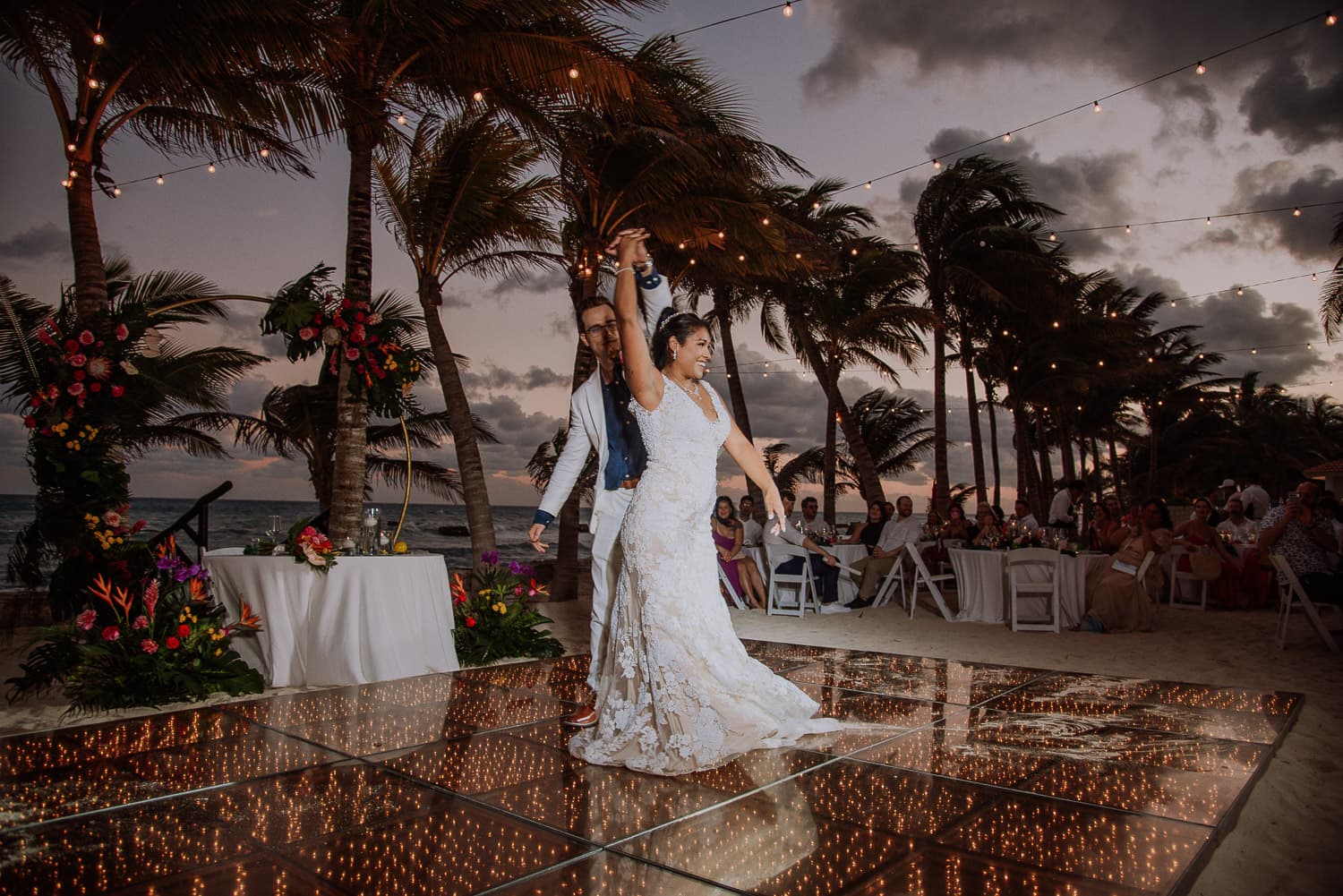 Fotografía de boda en Cancun por fotógrafo de bodas destino en México